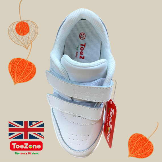 British children's clothing brand "ToeZone" white sneakers