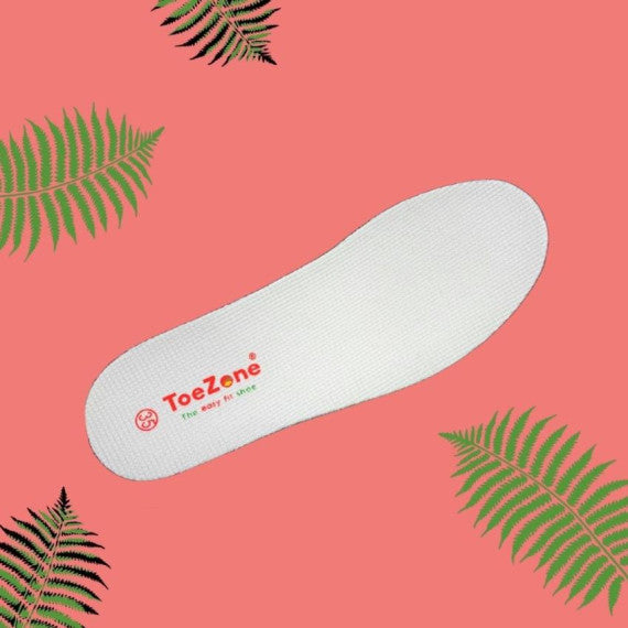 British children's clothing brand "ToeZone" white sneakers